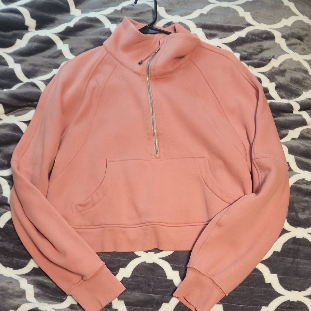 Lululemon Scuba